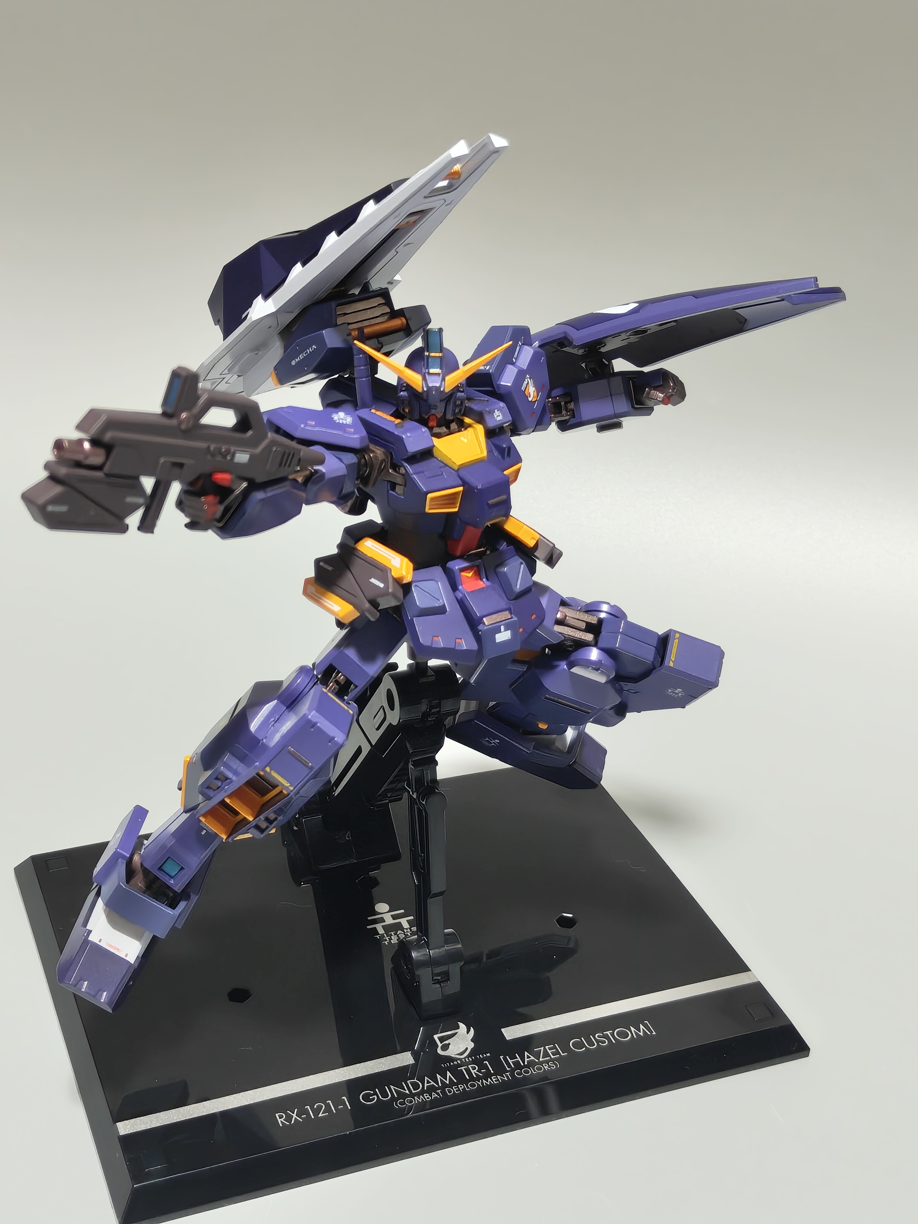 ガンダムTR-1［ヘイズル改］（実戦配備カラー）＆オプションパーツセット
