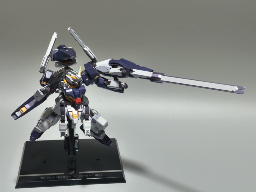 ガンダムTR-1 ［ハイゼンスレイ］