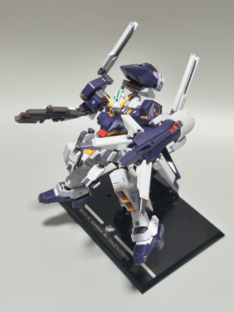 ガンダムTR-1 ［ハイゼンスレイ］