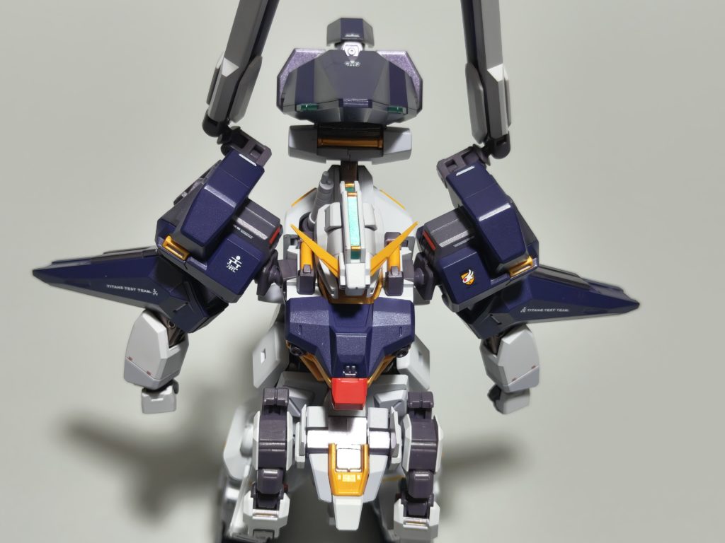 ガンダムTR-1 ［ハイゼンスレイ］