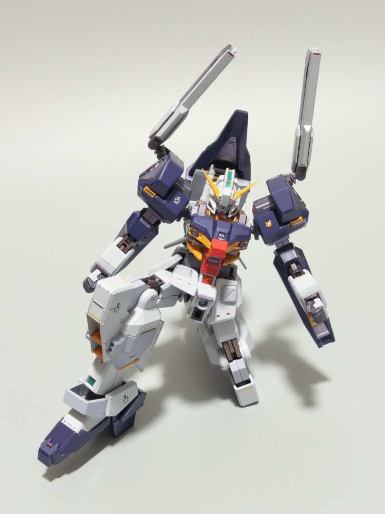 ガンダムTR-1 ［ハイゼンスレイ］