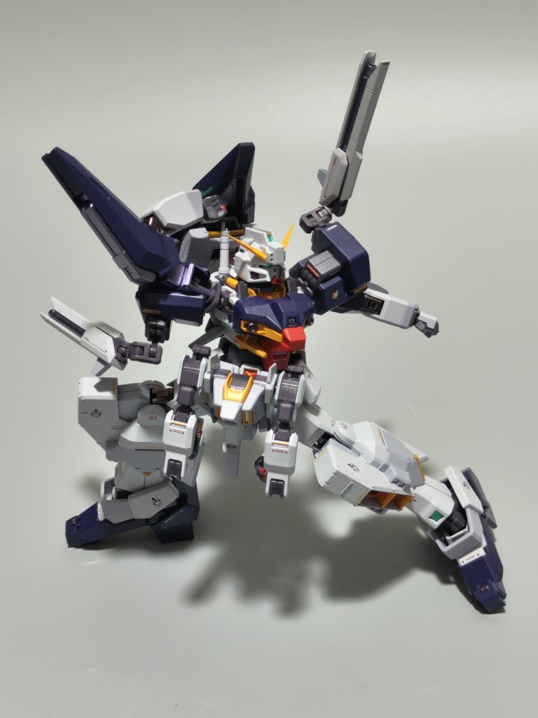 ガンダムTR-1 ［ハイゼンスレイ］